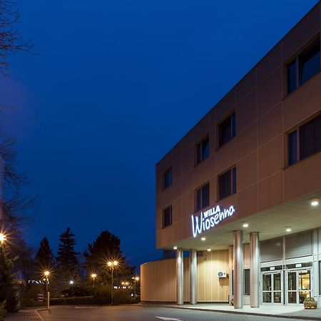 Willa Wiosenna Hotel Ozarow Mazowiecki Exterior photo